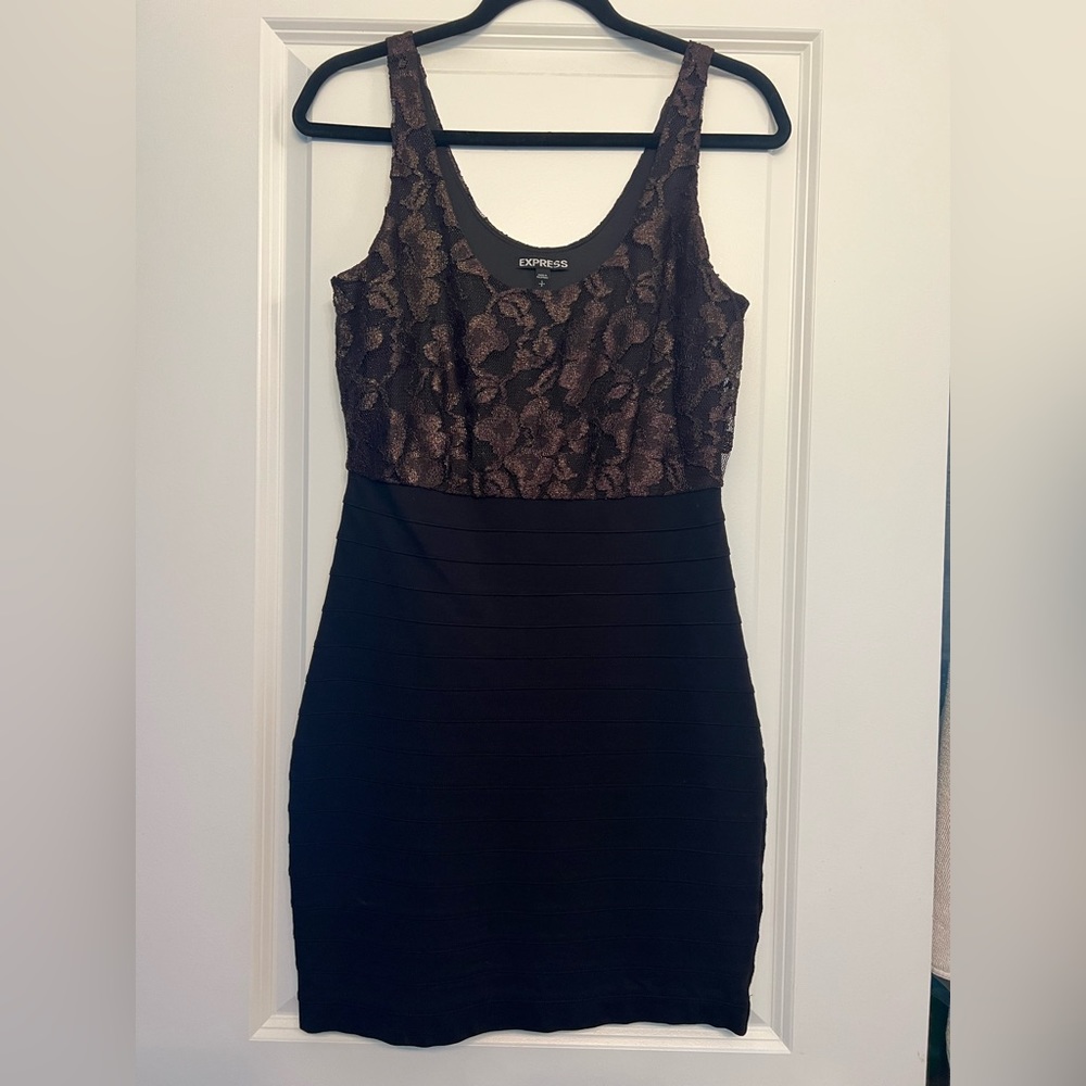 Fitted sexy black dress